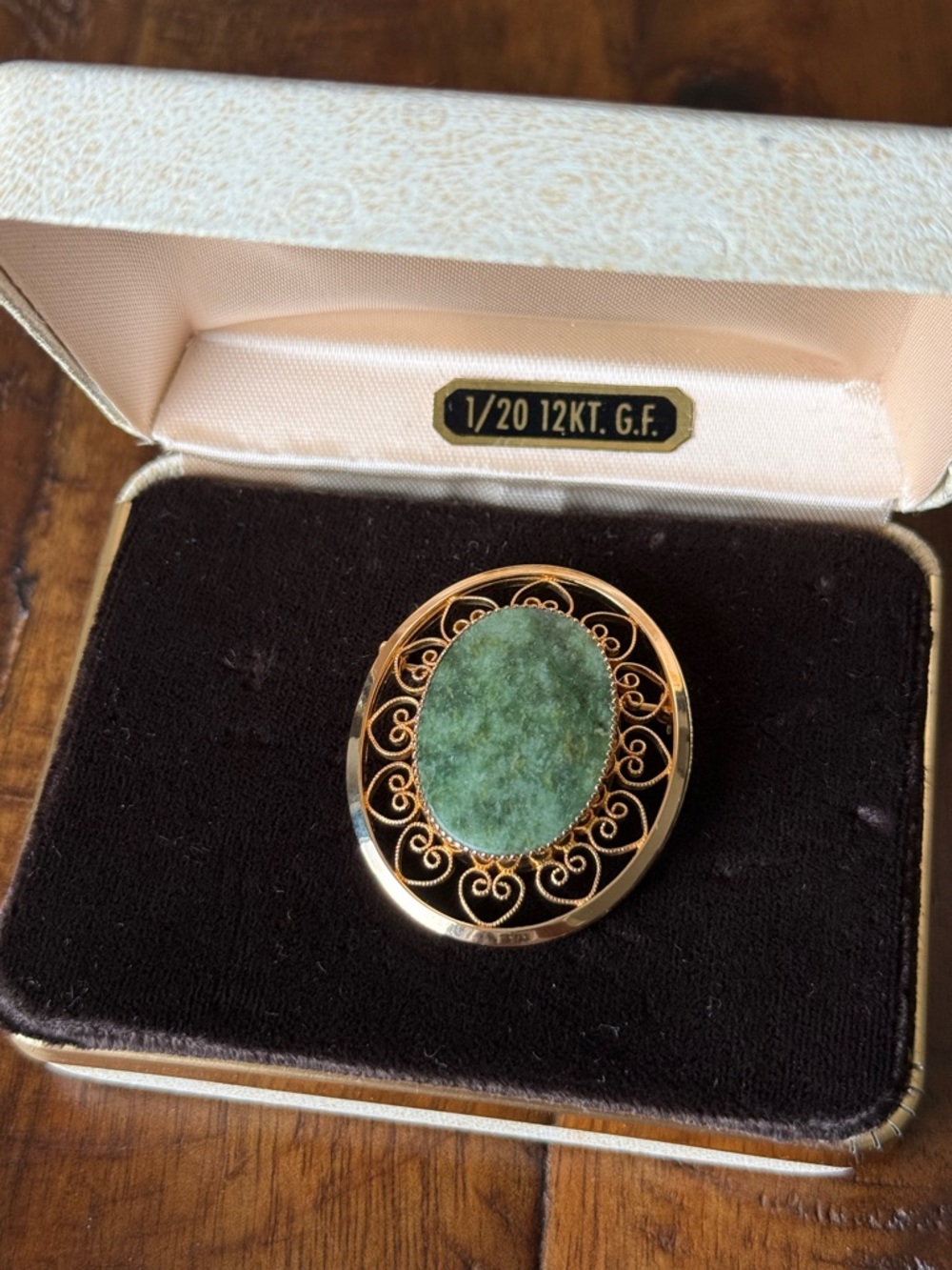 Vintage Gold-Filled Green Stone Filigree Brooch - Women Jewelry